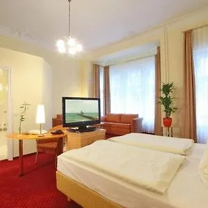 *** Hotel Vivaldi Am Kurfuerstendamm Allemagne